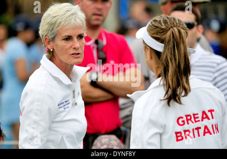 Judy Murray, coaching bei der Maureen Connolly Challenge Trophy, Eastbourne, 20. Juni 2013. Stockfoto