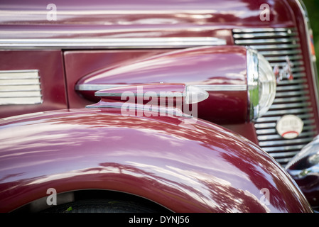 Nahaufnahme von der Vorderseite des historischen Buick Car in Pompano Beach, FL Stockfoto