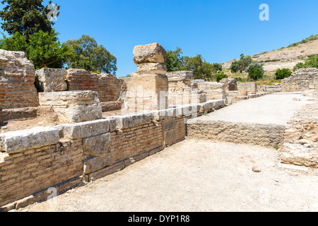 Kloster (Kloster) in Messara Tal auf Kreta in Griechenland. Messara - ist die größte Ebene in Kreta Stockfoto