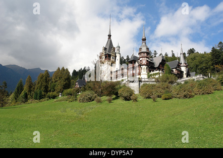 Das Schloss Peles. Sinaia. Rumänien. Die Karpaten. Stockfoto