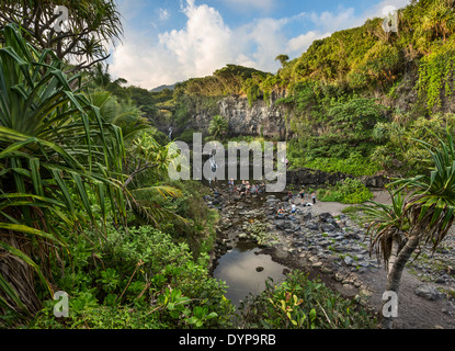 Die schöne Szene der sieben heiligen Pools Maui. Stockfoto