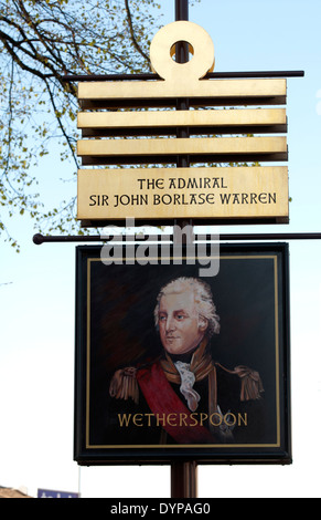 Admiral Sir John Borlase Warren Pub Schild, Stapleford, Nottinghamshire, England, UK Stockfoto