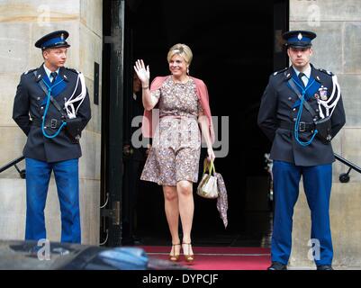 Prinzessin Laurentien der Niederlande besucht einen Empfang anlässlich des Geburtstags von König Willem-Alexander (27. April) auf den königlichen Palast Amsterdam, The Netherlands, 23. April 2014. Foto: Patrick van Katwijk Stockfoto