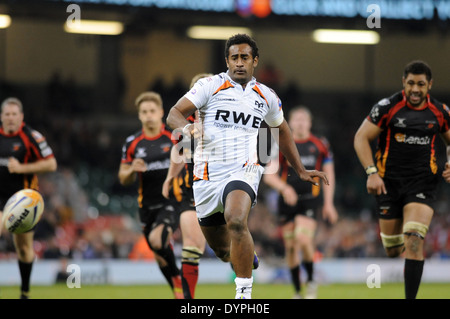 RaboDirect Pro 12 - Judgement Day im Millennium Stadium in Cardiff - Fischadler V Drachen Rugby. Stockfoto