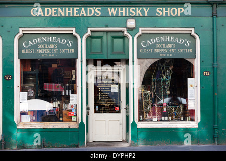 Cadenhead Whisky-Shop auf der Royal Mile, Edinburgh Stockfoto