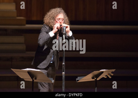 Martin Creed - "Face to Face mit Bach (Arbeit 1815)", Royal Festival Hall, Southbank Centre, London Stockfoto