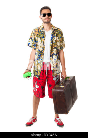 eine junge, attraktive Männchen in einem bunten Outfit bereit, als Stereotyp Tourist Reisen Stockfoto