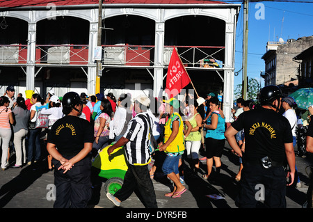 Nationalen Streik - Casa de Fierro - Plaza de Armas in IQUITOS. Abteilung von Loreto. Peru Stockfoto