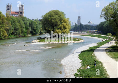 Neu gestaltete Isarauen in München, 2011 Stockfoto