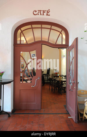 Eingang zum Café im Muellersches Volksbad in München 2012 Stockfoto