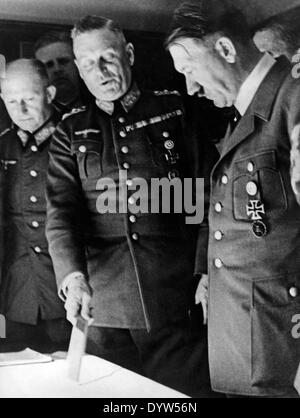 Adolf Hitler in einem Gespräch mit Wilhelm Keitel, 1939 Stockfoto