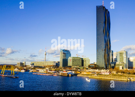 Wien, Danube City, DC-Tower, Dominique Perrault, Österreich, 22. Bezirk, Donaucity Stockfoto