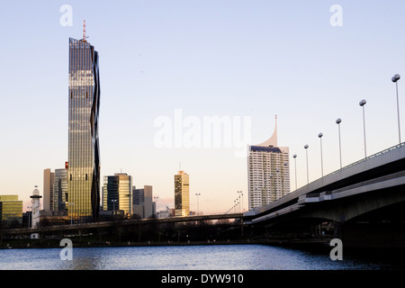 Wien, Danube City, DC-Tower, Dominique Perrault, Österreich, 22. Bezirk, Donaucity Stockfoto