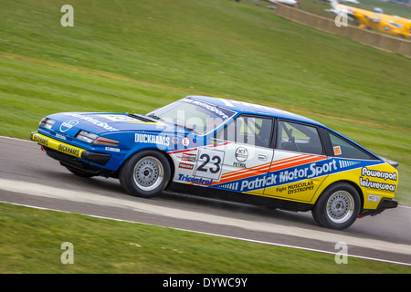 1980 Rover 3500 SDi mit Fahrer Chris Ward. Das Gerry Marshall Trophy Rennen. 72. Goodwood Mitgliederversammlung, Sussex, UK. Stockfoto