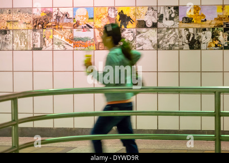 Los Angeles California, LA County Metro Rail, 7th Street Metro Center, Zentrum, Stadtbahn, Nahverkehr, öffentliche Verkehrsmittel, Bahnhof, Plattform, öffentliche Verkehrsmittel Stockfoto