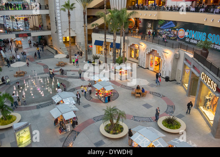 Los Angeles, Kalifornien, LA, Hollywood Boulevard, Filmindustrie, Hollywood und Highland Center, Shopping Shopper Shopper Shopper shoppen Geschäfte Marktmärkte Markt Stockfoto