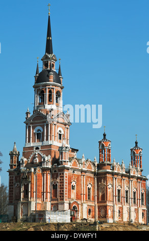 Neue Nikolsky Dom am Hügel von Mozhaysk Kreml, gebaut im Jahre 1802-1814, Moscow Region, Russland Stockfoto