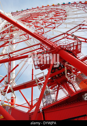Riesigen Sky Wheel abstrakte Foto Beobachtung Rad Struktur in Odaiba, Tokio, Japan. Stockfoto