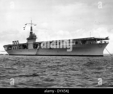 Die USS Ranger (CV-4) war ein Flugzeugträger der United States Navy, der von 1934 bis 1946 diente. Es spielte eine bedeutende Rolle in der Seefahrt während des Zweiten Weltkriegs. Das Schiff ist im San Diego Air and Space Museum ausgestellt. Stockfoto