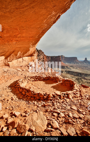 Falsche Kiva, Inseln im Stadtteil Himmel, Canyonlands National Park, in der Nähe von Moab, Utah, USA Stockfoto