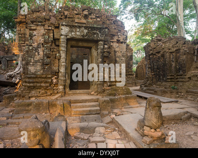 Prasat Thom das wichtigste Denkmal von Koh Ker 127 NE von Siem Reap, Kambodscha Stockfoto