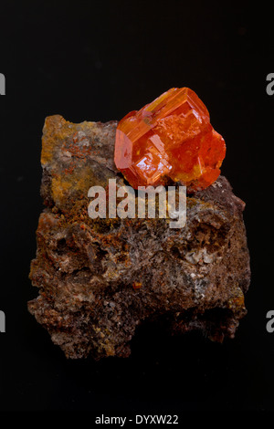 Wulfenite, Red Cloud mine, Arizona, Probe mit freundlicher Genehmigung von Marcus/Haskins, Blei und Molybdän Erz Stockfoto