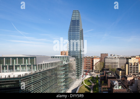 Torre Diamante (Diamond Tower) auch genannt Diamantone, Porta Nuova-Projekt, Mailand, Italien. Design von Lee Polisano der Kohn-Pederse Stockfoto