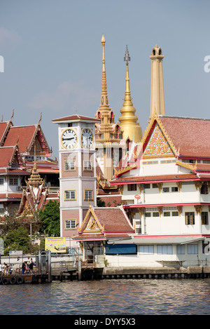 Wat Soi Thong am Chao Phraya River Bangkok Thailand Stockfoto