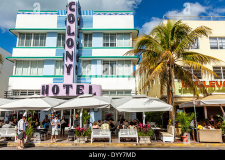 Cafe/Restaurant im Colony Hotel, South Beach, Miami, Florida, USA Stockfoto