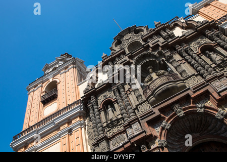 Ansicht der Kirche La Merced in der Altstadt von Lima in Peru Stockfoto