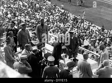 Adolf Hitler auf der Tribüne der Führer des Berliner Olympiastadion, 1936 Stockfoto