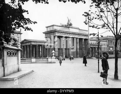 Brandenburger Tor in Berlin, 1934 Stockfoto