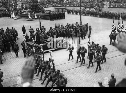 Hitler auf der "Ralley des Sieges" in Nürnberg, 1933 Stockfoto