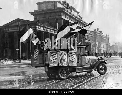 Deutsch-nationalistische Propaganda Fahrzeug, 1933 Stockfoto