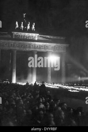 Fackelzug in Berlin am "Tag von Potsdam", 1933 Stockfoto