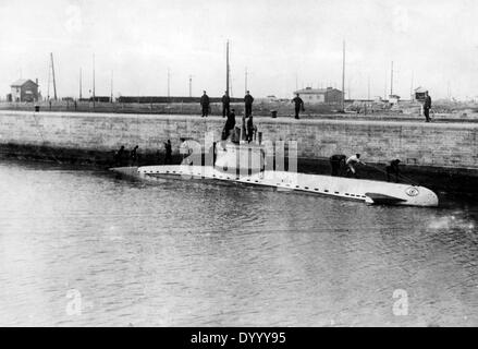 Deutsche u-Boote in einem flämischen Hafen, 1918 Stockfoto