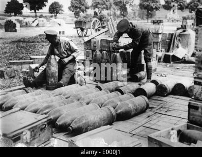 Munitionslager für die englische schwere Artillerie, 1918 Stockfoto