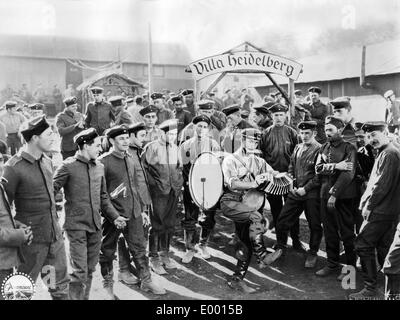 Deutsche Soldaten als Gefangene im ersten Weltkrieg Stockfoto