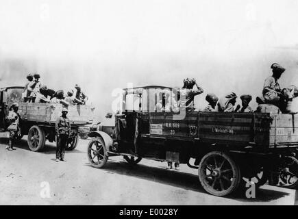 Transport von englischen Kriegsgefangenen Stockfoto