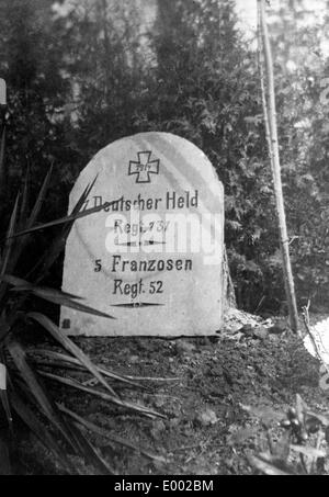 Grab von eine französische und deutsche Soldaten, 1915 Stockfoto