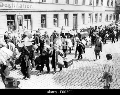 Russische Arbeiter verlassen Berlin, 1914 Stockfoto