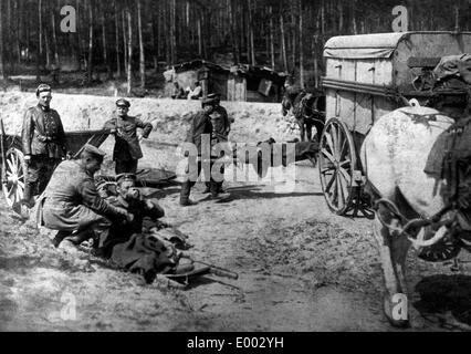 Verletzte deutsche Soldaten an der Westen Front, 1914 Stockfoto