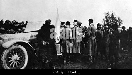 Delegation der deutschen Waffenstillstand kreuzt französischem Vorbild, 1918 Stockfoto