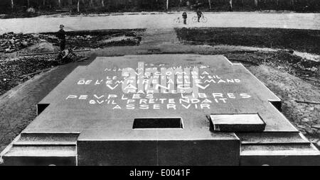 Gedenktafel in dem Wald von Compiegne, ca. 1930 Stockfoto