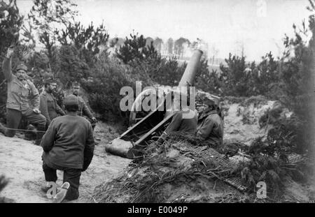 K.u.k.-Haubitze in Russisch-Polen, 1915 Stockfoto