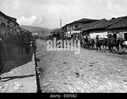 Truppe Zug auf dem Weg zum Balkan vorne, 1916 Stockfoto