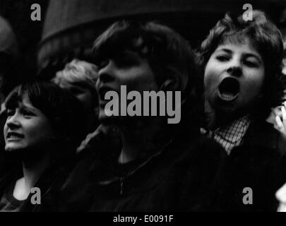 Fans der Beatles in Kopenhagen, 1964 Stockfoto