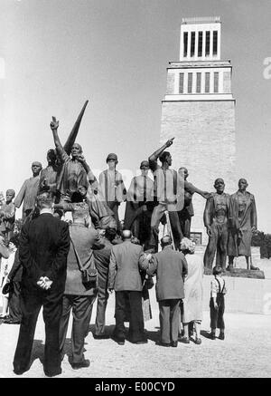 Einweihung der Gedenkstätte im ehemaligen Konzentrationslager Buchenwald 1958 Stockfoto