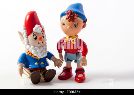 Spielzeug auf einem weißen Hintergrund. Noddy und großen Ohren aus den Büchern von Enid Blyton. Stockfoto