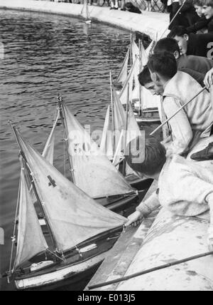 Der Jardin des Tuileries in Paris, 1963 Stockfoto